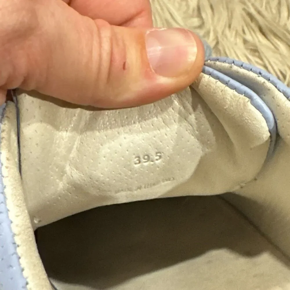 Rag & Bone low top sky blue sneakers size 39.5 (9.5 US)